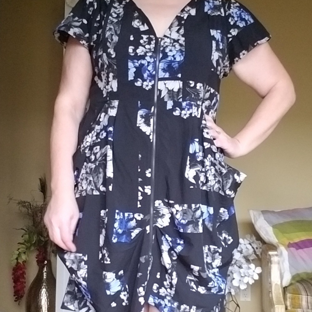 City Chic Zip front dress
